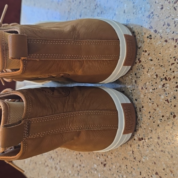 Converse Chuck Taylor All Star Waterproof High Top Boot Sneakers Brown Men 13 - Picture 8 of 9